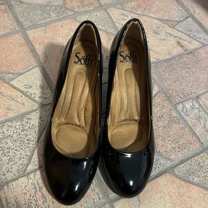 Söfft black heels